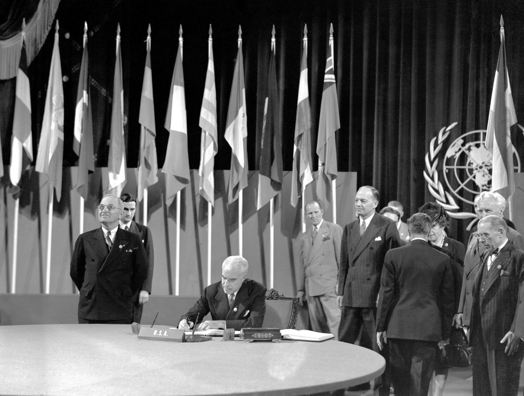 La ONU, más que un símbolo de paz - RACE
