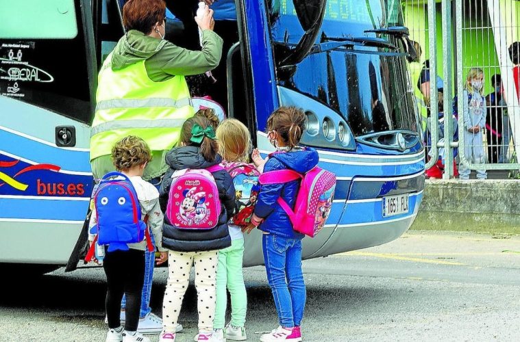 La Fundación RACE, alerta por el transporte escolar 1